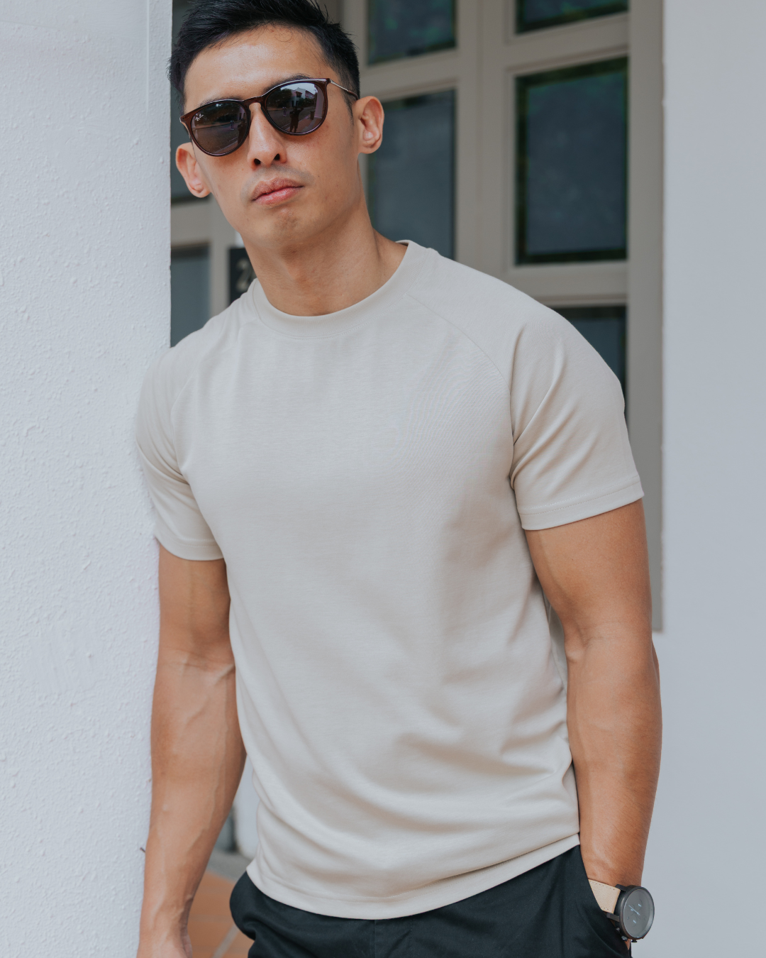 Raglan T-Shirt for Short(er) Men | Athletic Comfort For All Shoulder Types