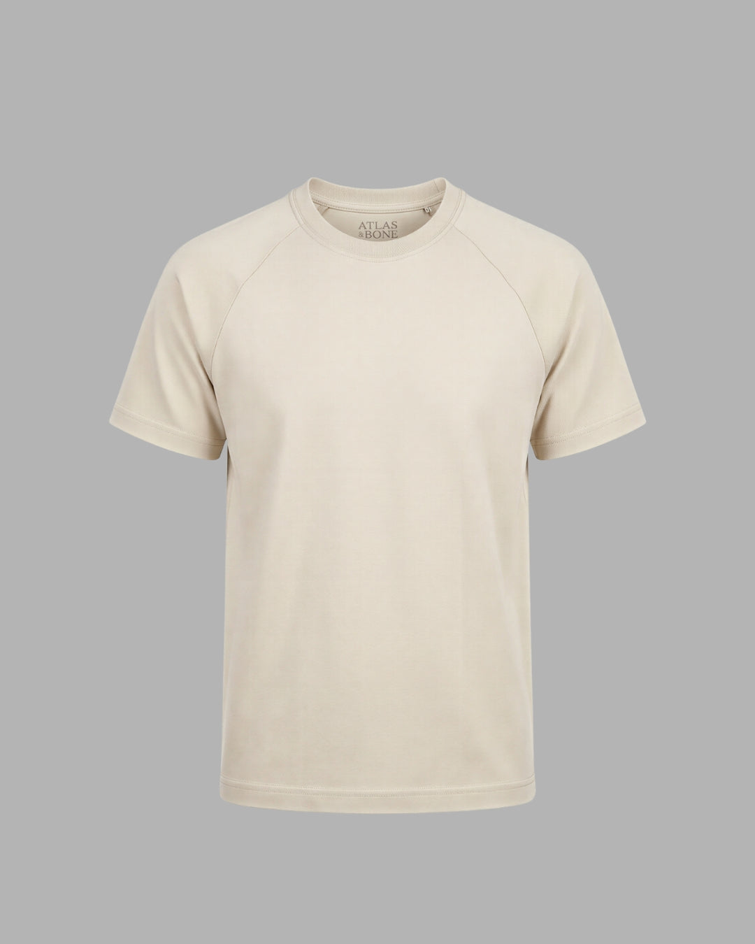 Raglan T-Shirt for Short(er) Men | Athletic Comfort For All Shoulder Types