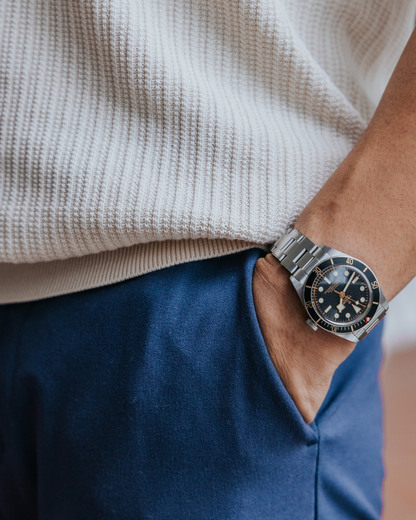 Flat Collar Knit Polo